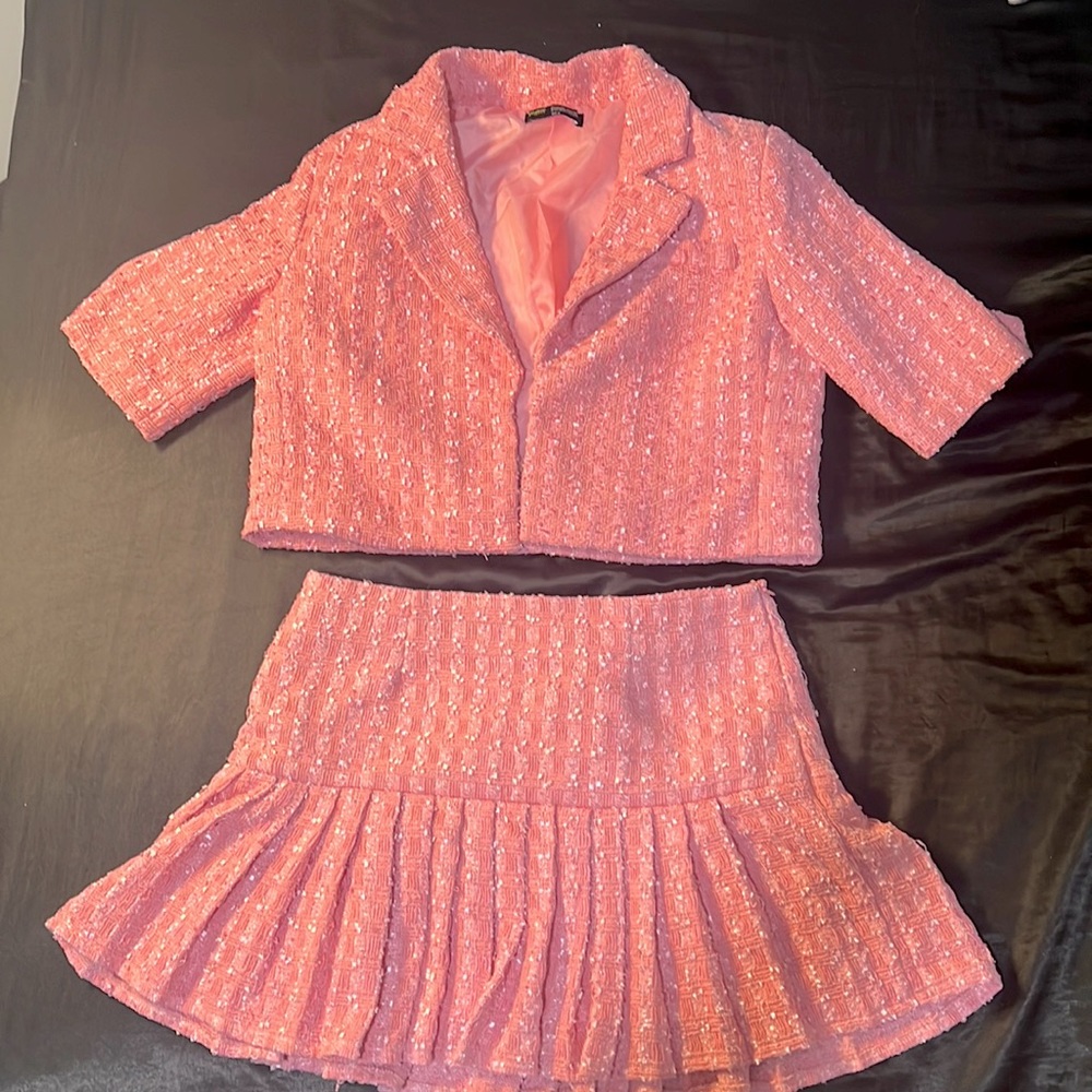 Finesse pink 2 piece outfit